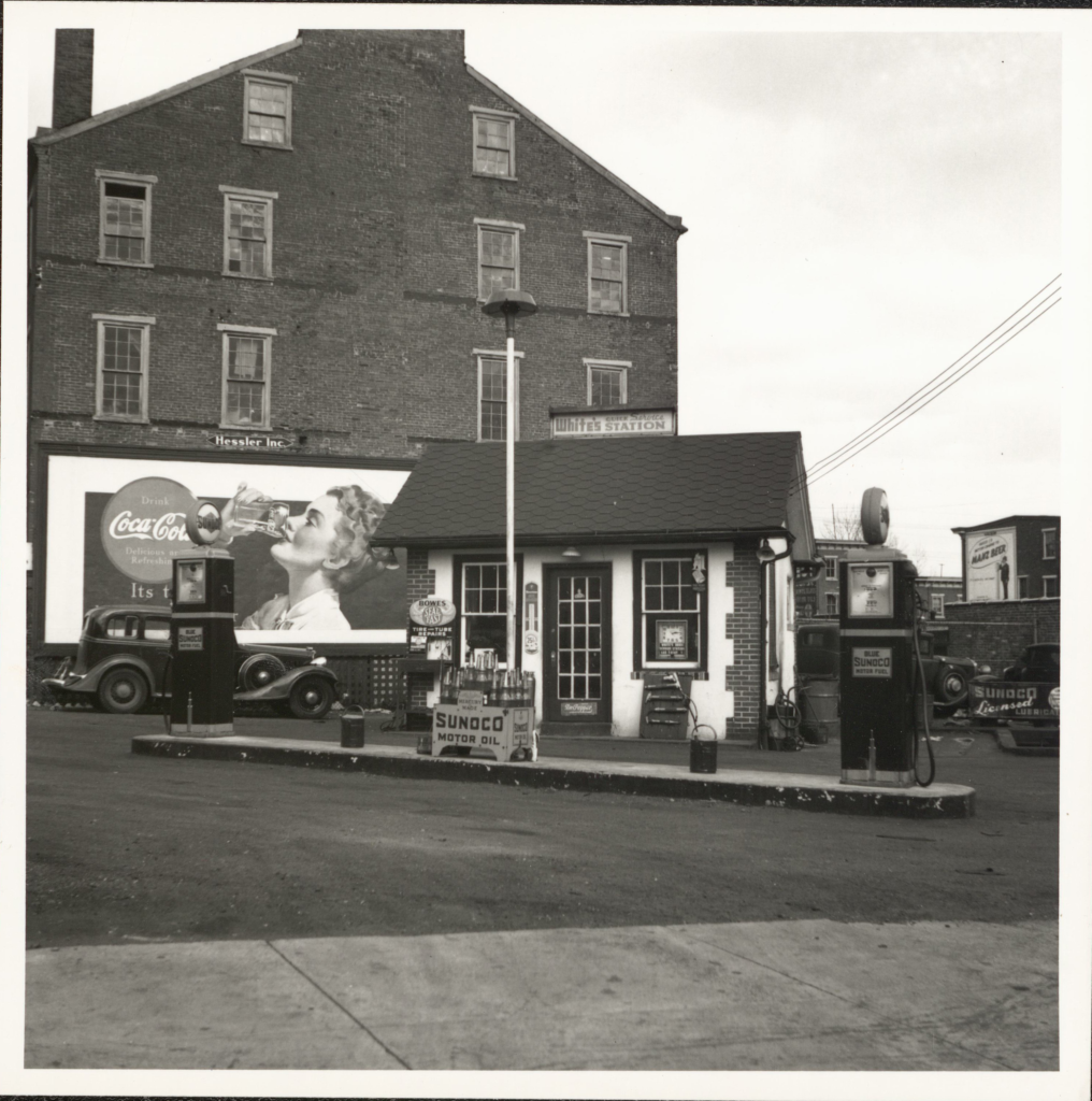 Exterior view of White's Quick Service Station at 824 Walnut St. in Wilmington. (Delaware Historical Society)